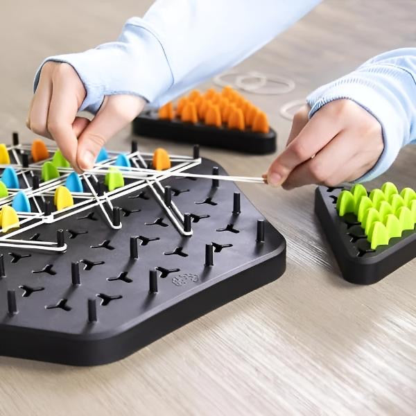 FlexiTri™ - Gummiband-Dreieck-Schachspiel